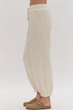 Entro Cream textured knit elastic waist jogger pants