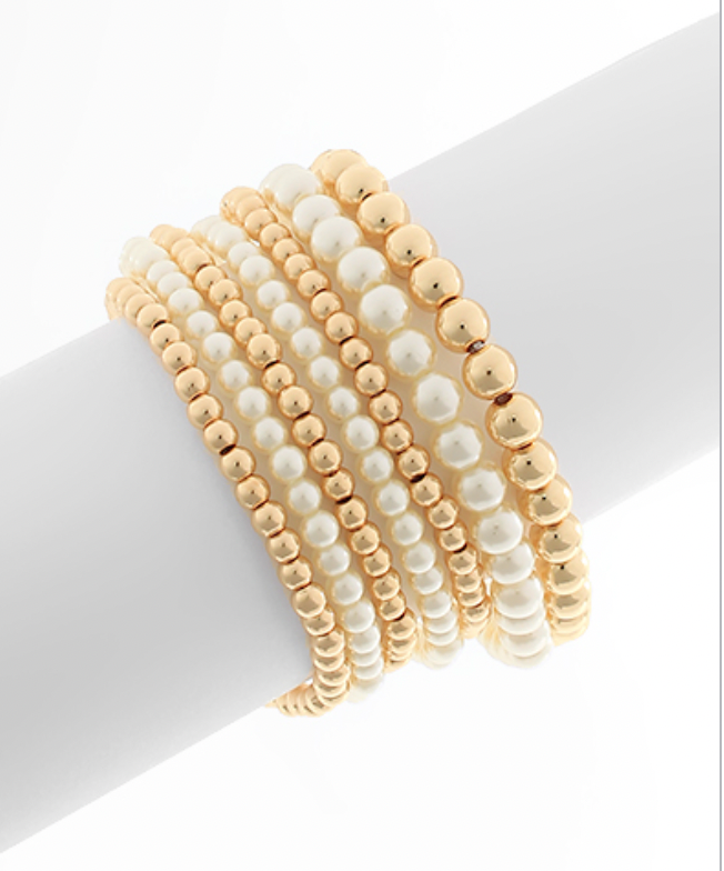 DAINTY PEARL gold bracelets