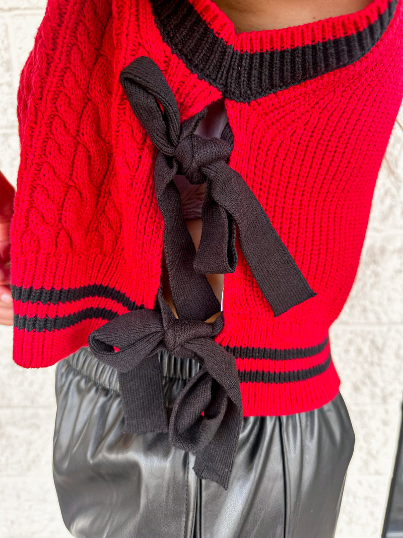 red black trim cropped sweater vest