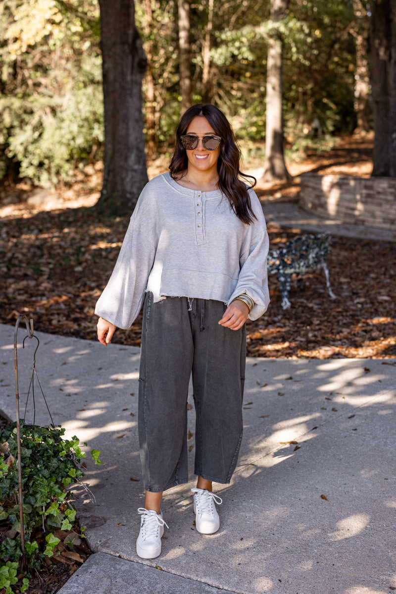 grey cotton knit cropped pullover sweater