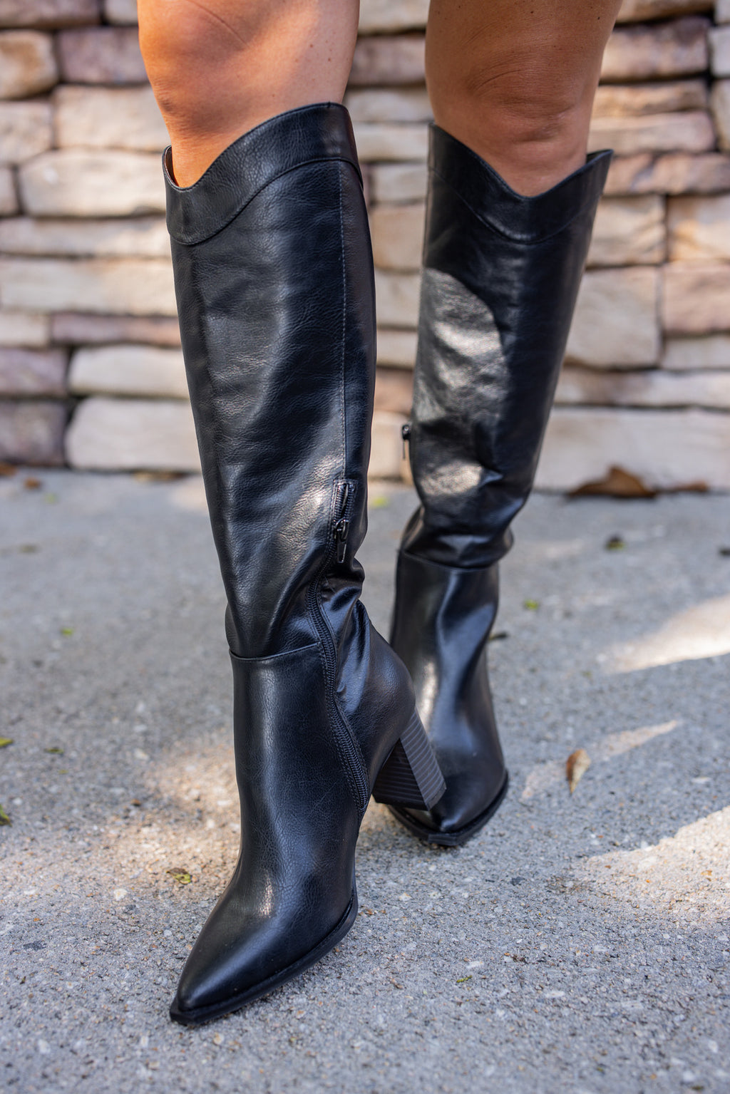 Matisse bonnye black tall boot